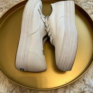 Keds, white sneakers, platform. Pristine!